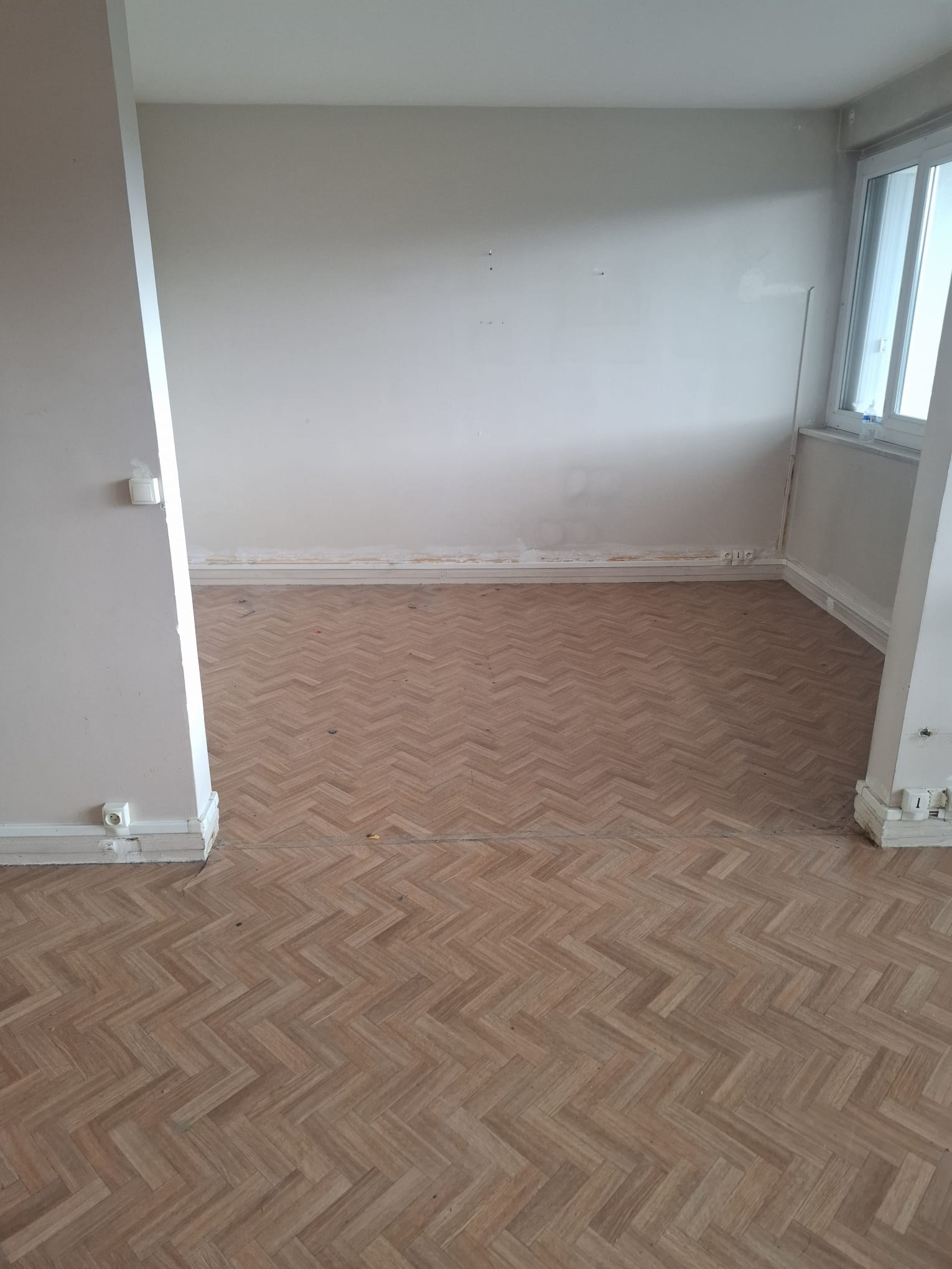 Logement vid&eacute; apr&egrave;s d&eacute;barras